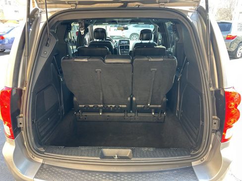 Used 2017 Dodge Grand Caravan GT image 10