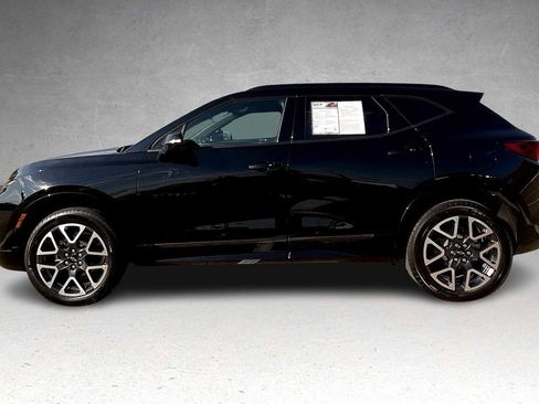 Used 2025 Chevrolet Blazer RS w/ Driver Confidence II Package image 3