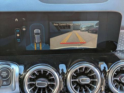 New 2026 Mercedes-Benz GLB 250 image 12