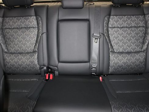 Used 2024 Toyota Tundra SR5 w/ SR5 Premium Package AWD/4WD image 39