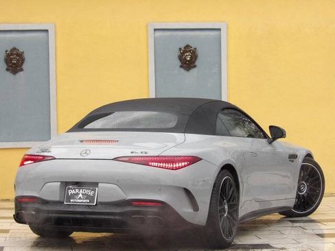 Used 2022 Mercedes-Benz SL 63 AMG 4MATIC image 3