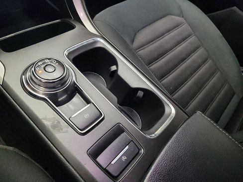 Used 2017 Ford Fusion SE w/ Fusion SE Technology Package image 26