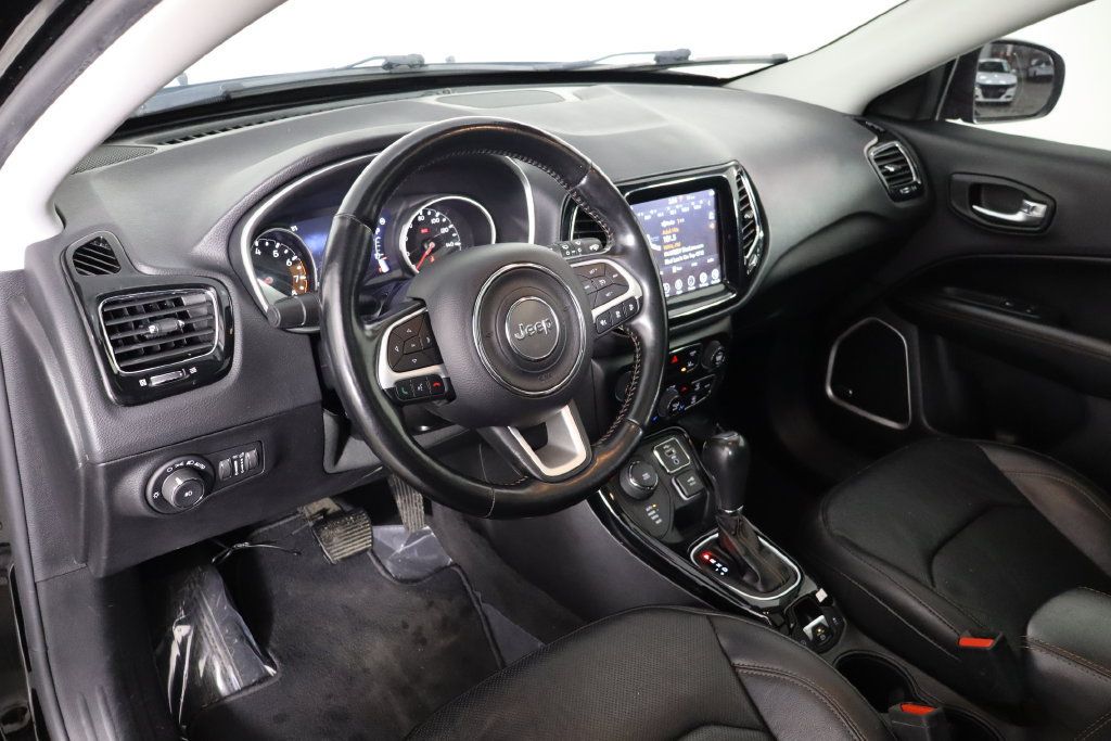 Used 2021 Jeep Compass Limited w/ Sun and Sound Group AWD/4WD image 28