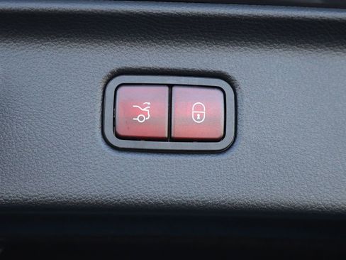 New 2026 Mercedes-Benz S 580 4MATIC Sedan image 18