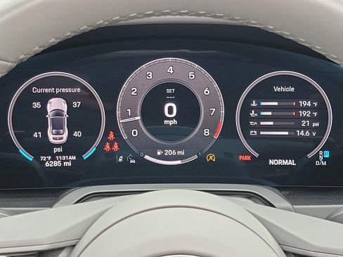 Certified 2025 Porsche 911 Carrera image 15