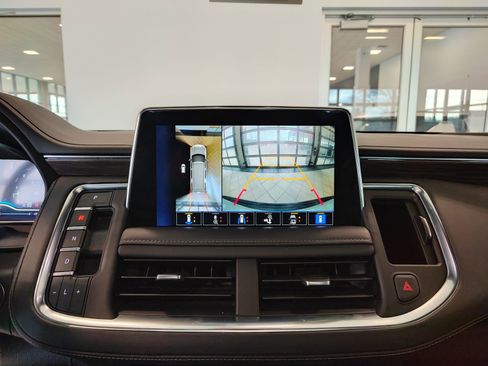 Used 2024 Chevrolet Tahoe Z71 w/ Z71 Off-Road Package image 24