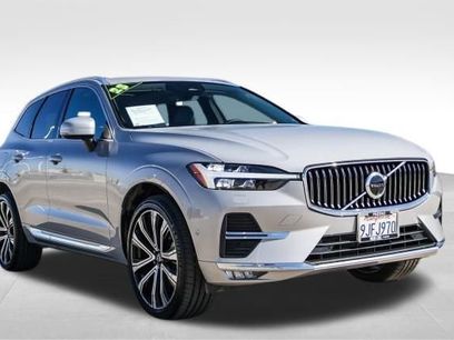 Used 2023 Volvo XC60 B5 Ultimate w/ Climate Package