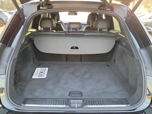 Used 2023 Mercedes-Benz EQE 350+ SUV w/ Exclusive Trim Package image 15