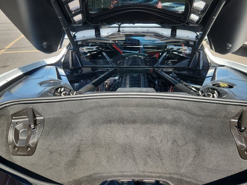 Used 2023 Chevrolet Corvette Stingray Premium Cpe w/ Z51 Performance Package RWD image 19