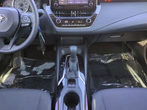 Certified 2021 Toyota Corolla LE image 18