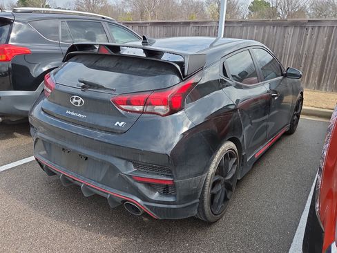 Used 2021 Hyundai Veloster N image 7
