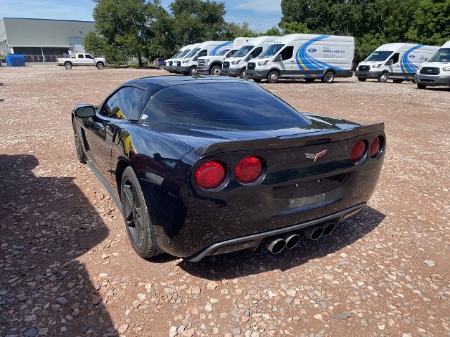 Used 2005 Chevrolet Corvette Coupe w/ Preferred Equipment Group RWD image 5