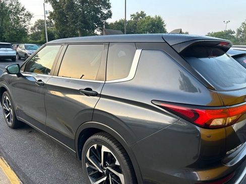 Used 2024 Mitsubishi Outlander SE AWD/4WD image 7