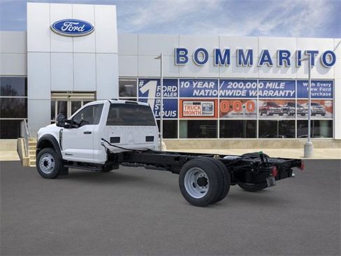 New 2026 Ford F450 XL w/ XL Chrome Package image 4
