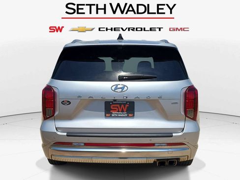 Used 2024 Hyundai Palisade Calligraphy AWD/4WD image 6