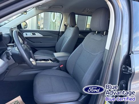 Certified 2025 Ford Explorer Active image 16