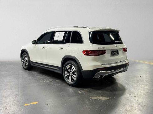Used 2026 Mercedes-Benz GLB 250 4MATIC image 5
