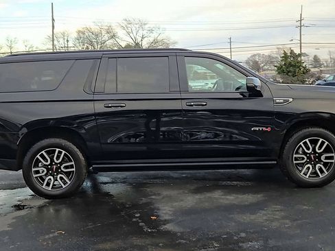 Certified 2022 GMC Yukon XL AT4 w/ Max Trailering Package image 5