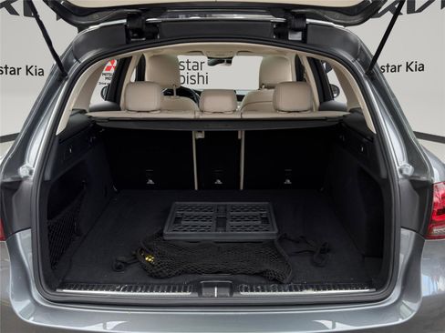 Used 2022 Mercedes-Benz GLC 300 4MATIC image 26
