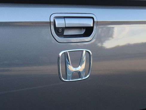 Used 2019 Honda Ridgeline RTL-T image 45