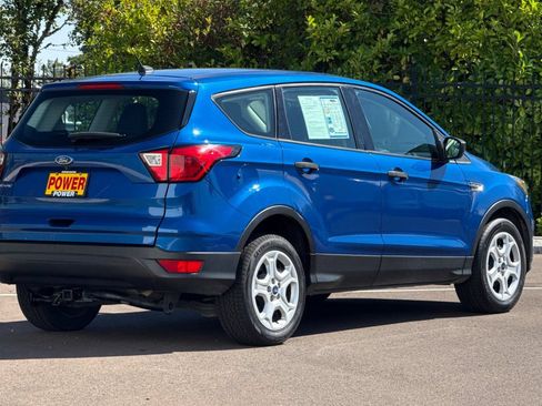 Used 2019 Ford Escape S FWD image 4