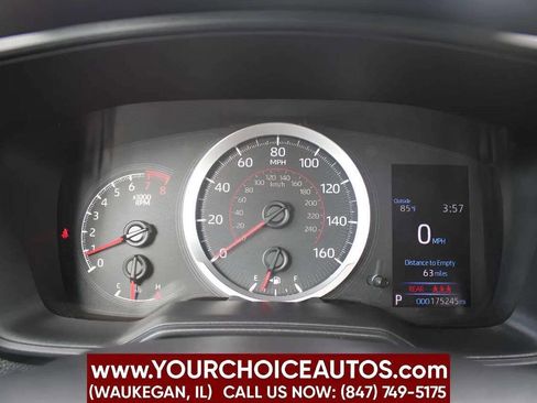 Used 2021 Toyota Corolla SE image 16