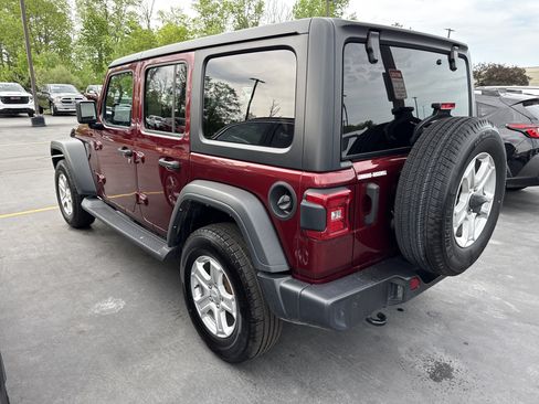 Used 2022 Jeep Wrangler Unlimited Sport AWD/4WD image 6