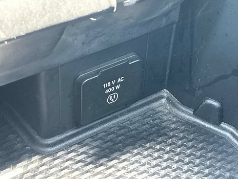 Used 2020 RAM 1500 Limited AWD/4WD image 33