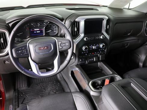 Used 2021 GMC Sierra 2500 SLT w/ SLT Convenience Package image 14