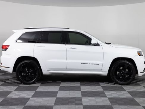 Used 2016 Jeep Grand Cherokee High Altitude AWD/4WD image 9