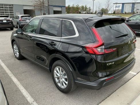Used 2026 Honda CR-V EX image 11