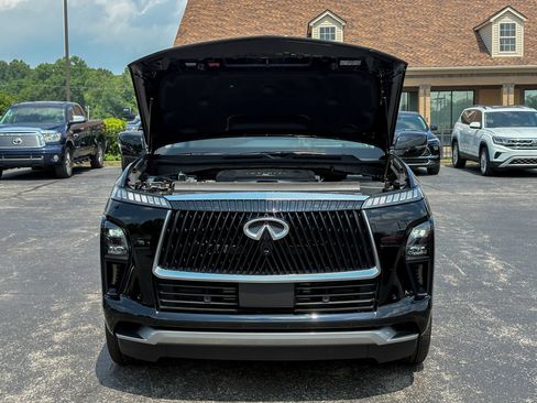 Used 2025 INFINITI QX80 Luxe AWD/4WD image 42