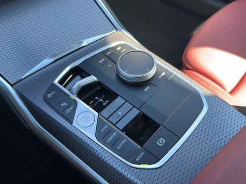 New 2026 BMW 330i NA image 25