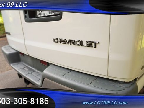 Used 2002 Chevrolet Express 3500 Extended Passenger w/ LS Preferred Equipment Group RWD image 30