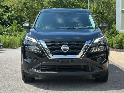Used 2021 Nissan Rogue S AWD/4WD image 3