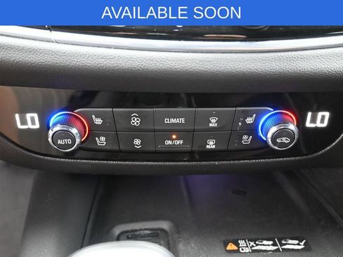 Used 2021 Buick Enclave Avenir w/ Avenir Technology Package AWD/4WD image 26