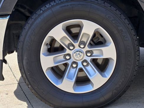 Used 2020 RAM 1500 Laramie w/ Trailer Tow Group AWD/4WD image 12