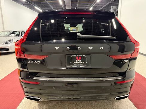 Used 2020 Volvo XC60 T5 R-Design w/ Protection Package Premier FWD image 14