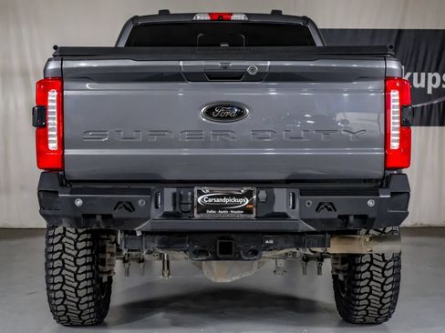 Used 2024 Ford F250 Lariat w/ Lariat Ultimate Package AWD/4WD image 9