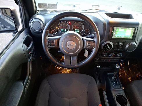 Used 2017 Jeep Wrangler Unlimited Sport w/ Quick Order Package 24S image 11