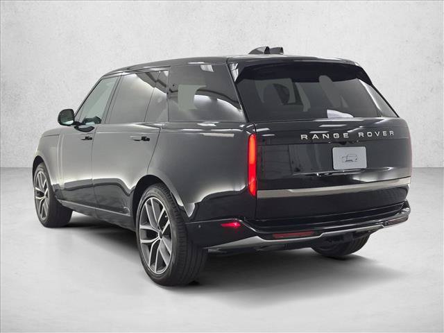 New 2026 Land Rover Range Rover Long Wheelbase SE AWD/4WD image 9
