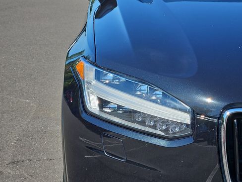 Used 2019 Volvo XC90 T5 Momentum w/ Advanced Package image 9