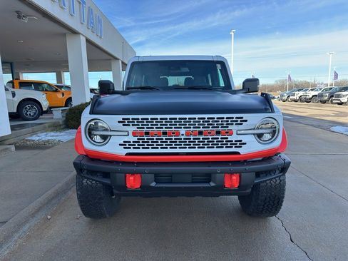 Used 2025 Ford Bronco Stroppe Edition image 8