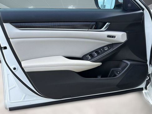 Used 2020 Honda Accord EX-L image 13