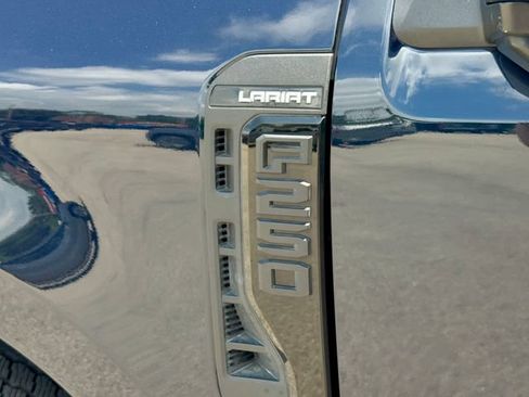 Used 2023 Ford F250 Lariat w/ Sport Appearance Package AWD/4WD image 36