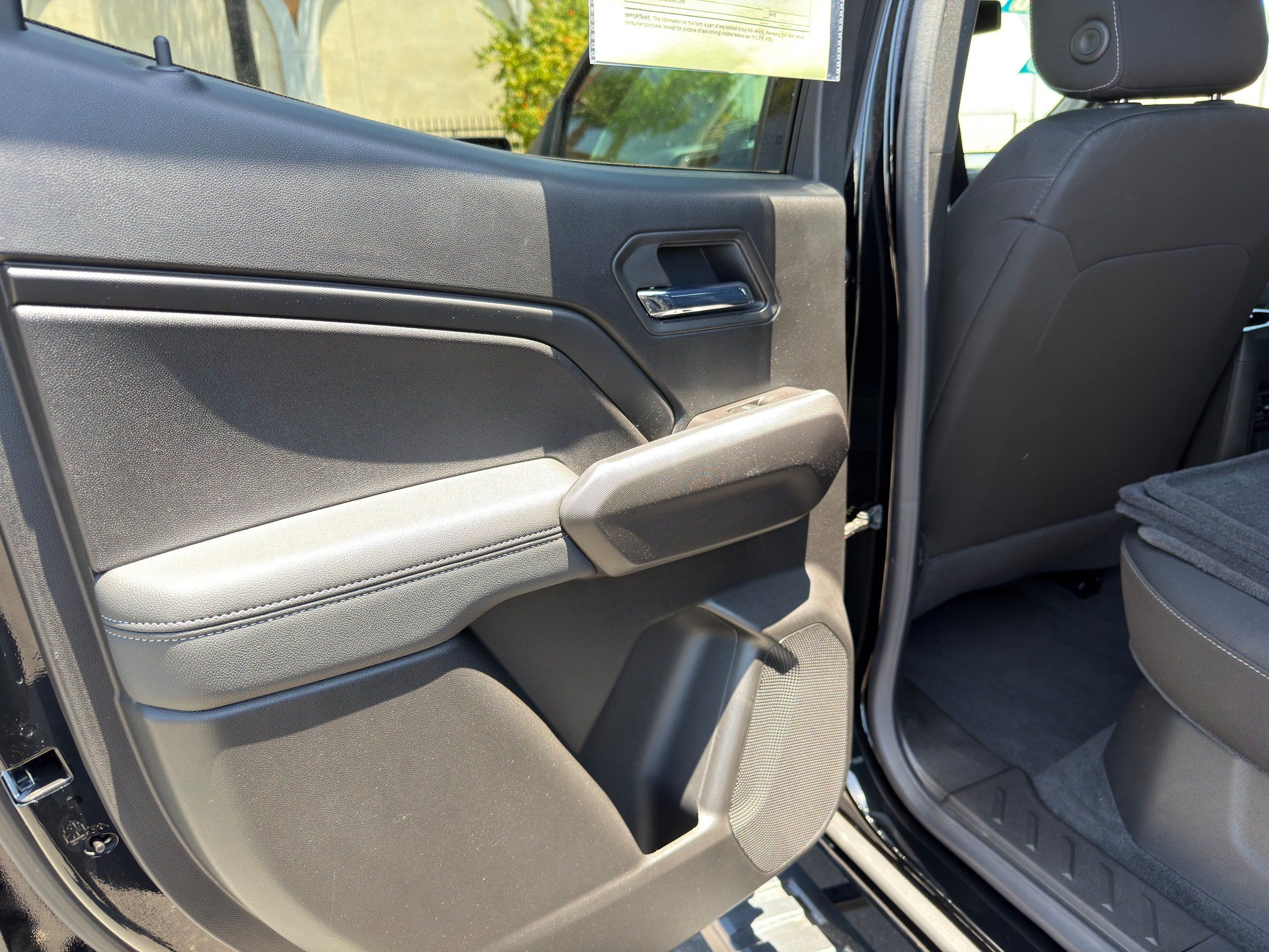 Used 2026 Chevrolet Colorado LT RWD image 21