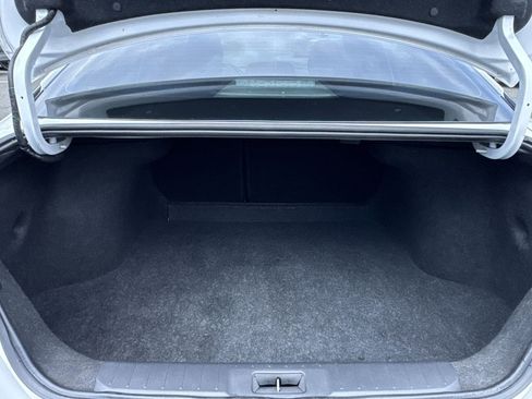 Used 2024 Nissan Sentra S image 22