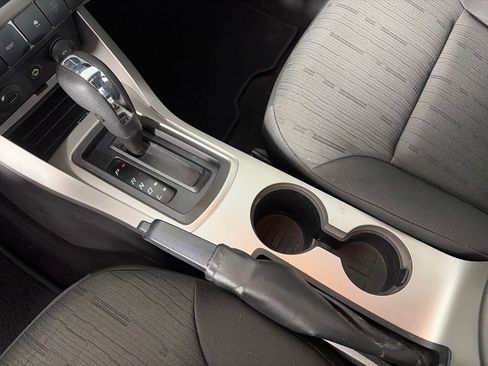 Used 2010 Ford Focus SE image 20