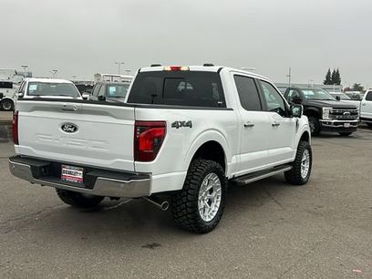 New 2025 Ford F150 XLT w/ Equipment Group 302A MID