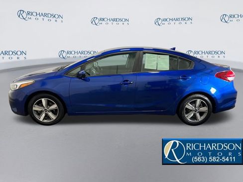 Used 2018 Kia Forte LX w/ LX Popular Package image 2